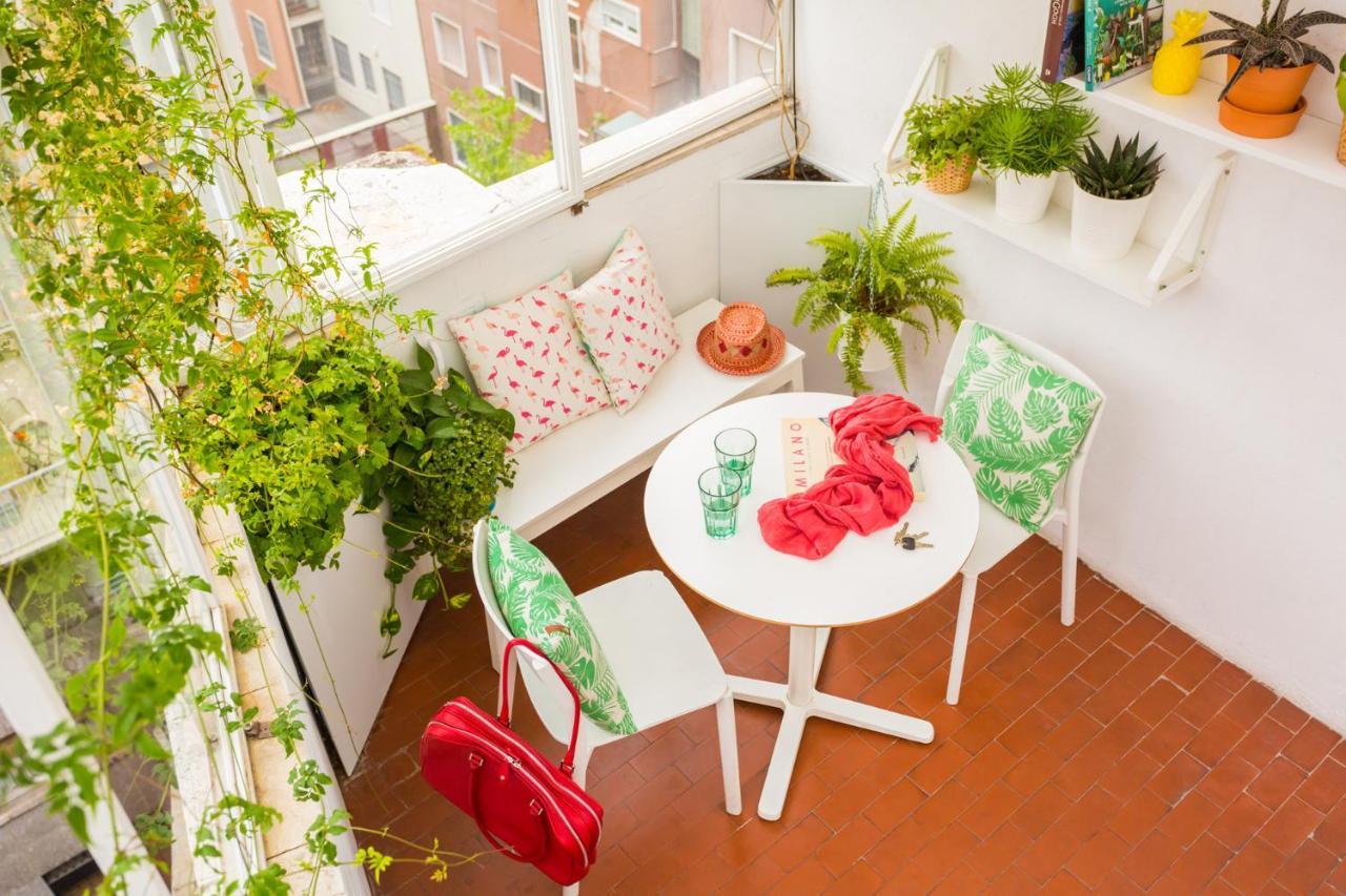 Duomo Views, Light, Jungle-Inspired Studio With Terrace 米兰 外观 照片